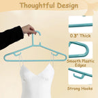 Urby Extra Wide Hangers for Plus Size Clothes, Plastic | Durable, Space-Saving, Ideal for Oversized XL & XXL Shirts, Coats & Dresses